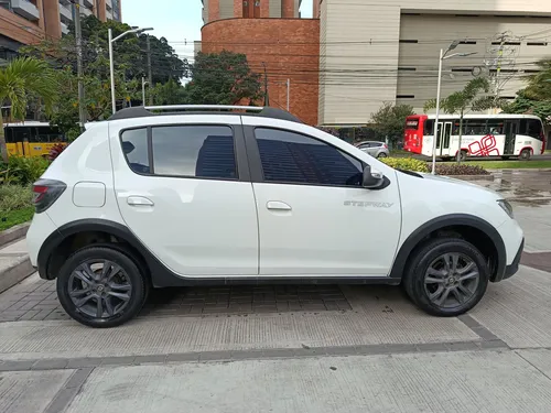 Renault Stepway 1.6 Zen Automatic