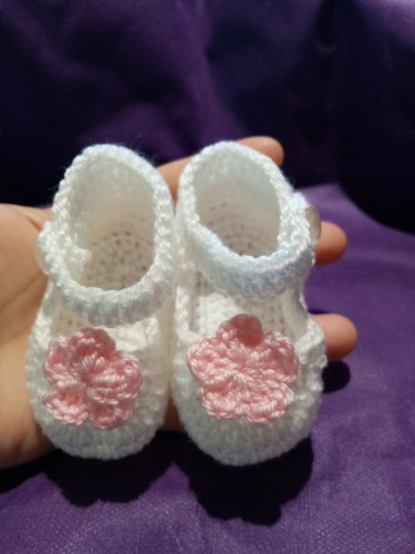 Guillermina Crochet Bebé. Zapatitos. Escarpines