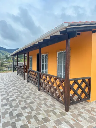Propiedad Area Total 685 M2 Con Casa De 60m2