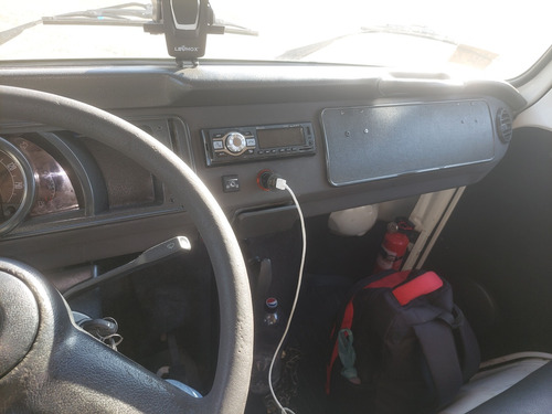 Volkswagen Kombi 1.4 Standard Total Flex 3p