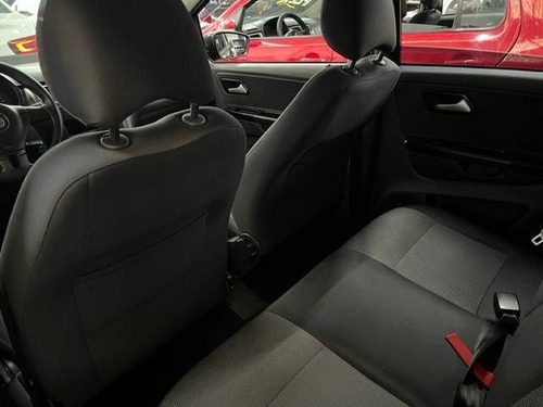 Imagem 8 de 12 de Volkswagen Spacefox 1.6 Mi Trend 8v Flex 4p Manual