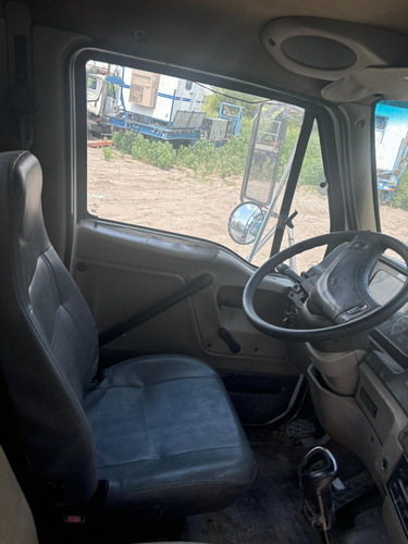 Grúa Articulada Hiab Sobre Camión Sterling 2005