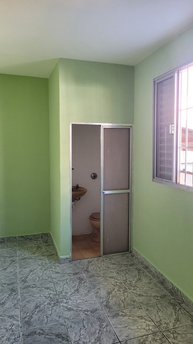 Casa Com 3 Dormitórios, 3 Banheiros, 1 Vaga E 1 Suíte