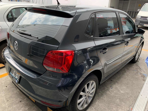 Imagen 10 de 15 de Volkswagen Polo 2019 1.6 L4 Sound Mt