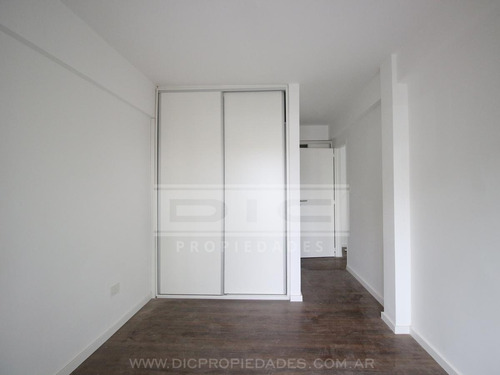 Imagen 14 de 30 de Amplio Semipiso De 3 Ambientes