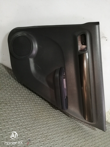 Tapa Puerta Int Tras Der Suzuki Swift 1.5 Hb Std 2007/2011 (Usado)