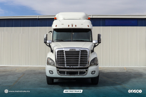 Freightliner Cascadia Ddc Serie 60 475hp Std., 02 Ocup.