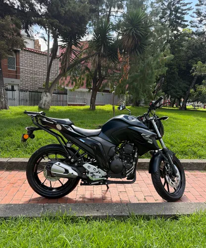 Vendo Como Nueva! Motocicleta Fz 250 Edición Especial