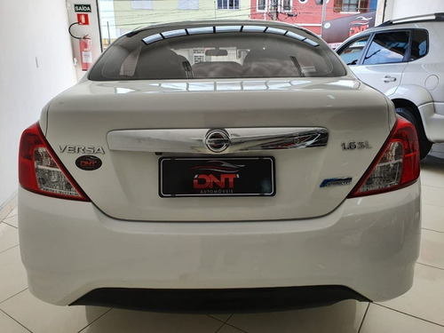 Nissan Versa 1.6 16 Flexstart Sl