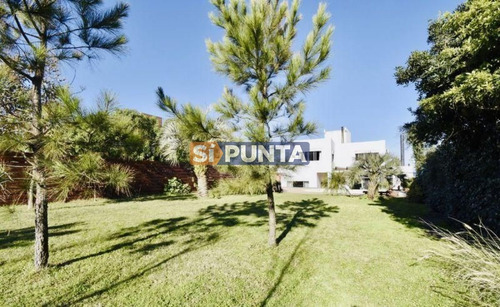 Imagen 17 de 19 de Casa En Venta