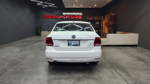 Volkswagen Vento 1.6 Comfortline At
