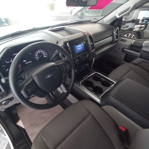 Imagen 6 de 11 de F-250 Super Duty Xlt Diesel 6.7l At