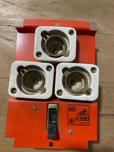 Porta Tapones Chapa Idi Con Palanca 3x60amp