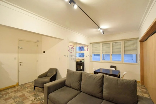 Dos Amb.a Nuevo. Fte.al Mar, Playa Bristol, Las Toscas, Plaza Colon.