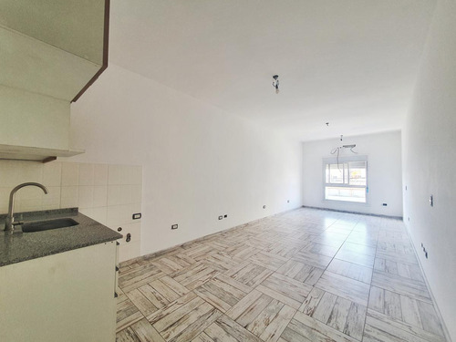 Venta Departamento 1 Amb 38 M2 Avellaneda