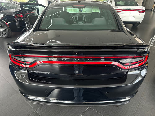 Dodge Charger 5.7 R-t At