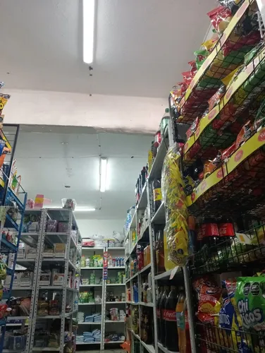 Vendo Minimercado, Muy Bien Acreditado, Excelentes Ventas.