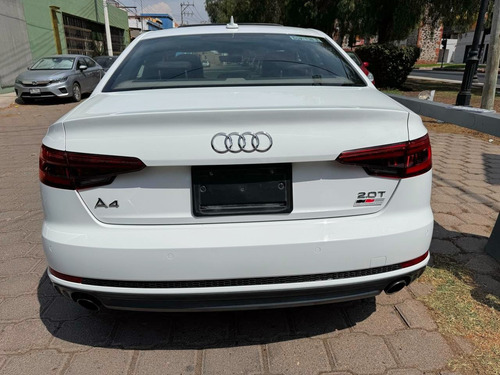 Audi A4 2.0 T S Line 190hp Dsg