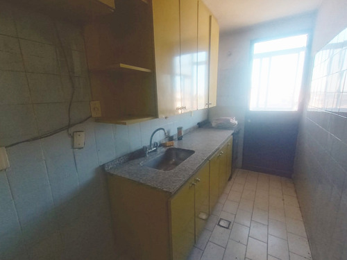 Departamento De Dos Ambientes En Venta Ciudadela