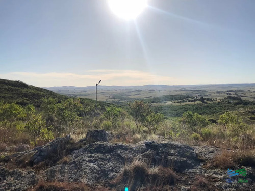 Bajo De Precio ! Chacra 5 Has Con Casa Y Las Mejores Vistas De Las Sierras A 50 Minutos De Punta !
