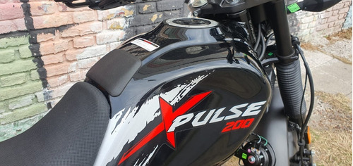 Hero Xpulse 200 Blanco Kova Motorcycle Concesionario Oficial