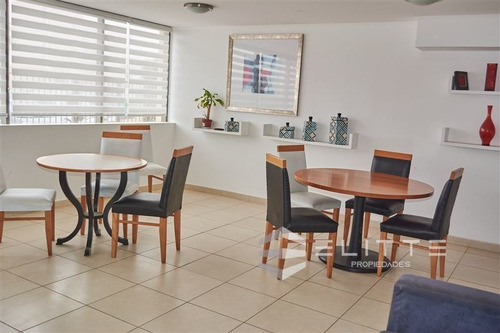Imagen 13 de 14 de Departamento En Venta De 3 Dorm. En Viña Del Mar