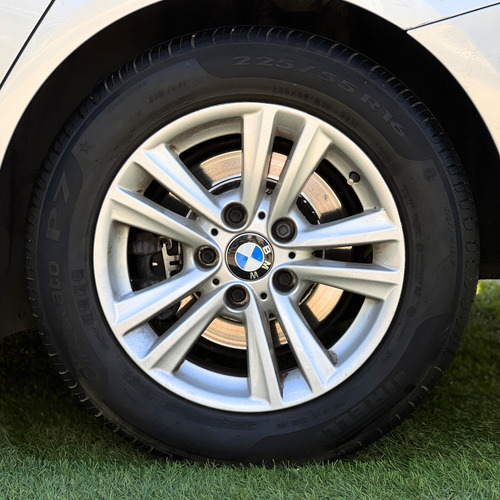 Bmw 318i 2016