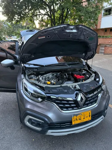 Renault Captur 1.3 T Iconic Cvt