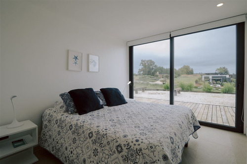 Moderna Y Nueva Casa En Condominio Polo De Maitencillo