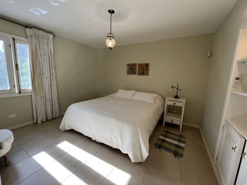 Casa De Lujo Con 6 Dormitorios En Alquiler, Punta Del Este (ref: Iea-1870)