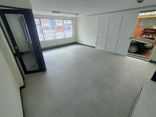 Imagen 4 de 17 de Casa En Arriendo En Bogotá La Castellana. Cod 100753