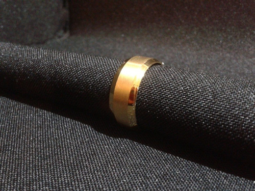 Anillo Titanio Ac. Inox. 8mm Del #8 A-35