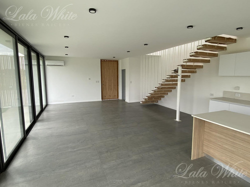 Casa En Venta En Lares De Canning