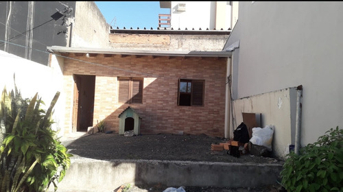 Vendo Casa De 1 Dormitório / Ponto Bom Para Comércio