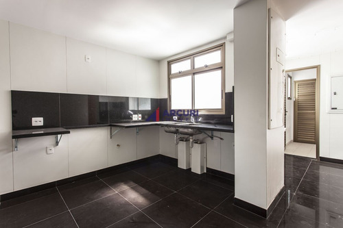 Imagem 7 de 16 de Apartamento 4 Quartos Ao Lado Do Patio Savassi - 8440