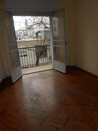 Vacio Al Frente C/terraza Si Bco 2 Dorm C/placares Calef