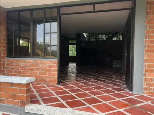 Venta Finca Pueblo Tapao - 8 Cuadras