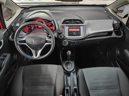 Imagem 4 de 12 de Honda Fit