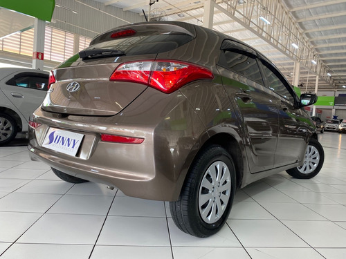 Imagem 7 de 11 de Hyundai Hb20 1.0 Comfort Flex Manual