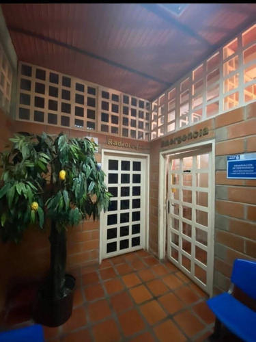 Imagen 6 de 18 de En Venta Edificacion P/centro Clinico O Profesional En Bejuma- Carabobo 164740 Andres Peña