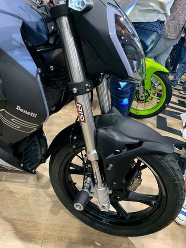 Imagen 4 de 4 de Benelli 180s