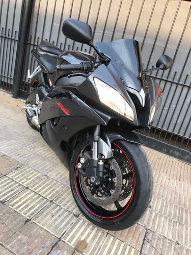 Yamaha R6