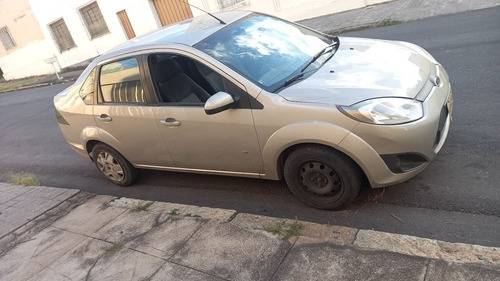 Imagem 1 de 4 de Ford Fiesta 2014 1.6 Rocam Se Flex 5p