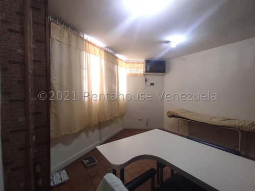 Imagen 6 de 11 de Oficina O Consult En Venta Económica Calicanto Estef 22-7079