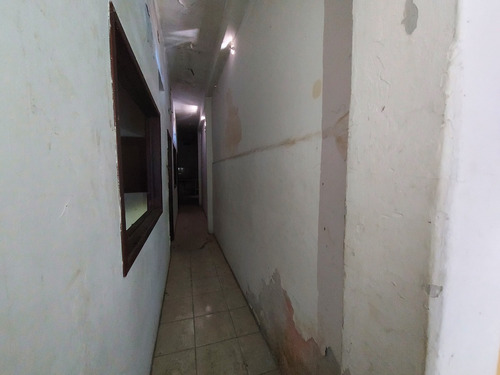 Local Comercial En Cua, Estado Miranda.