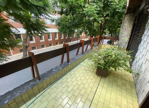 Venta De Casa 4 Ambientes En San Cristobal, Capital Federal