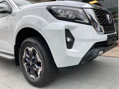 Imagen 11 de 15 de Nissan Frontier D/cabina 2.3 Tdi 190cv Automatica Xe 4x2 0km