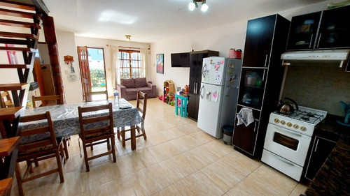 Imagen 4 de 20 de Duplex 2 Dormitorios, 2 Baños, Cochera, Pileta. Costanera, B° Villa Dominguez. Villa Carlos Paz