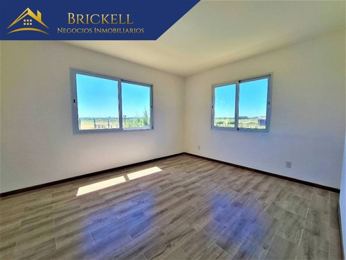 Casa Venta 4 Dormitorios Barrios Privados