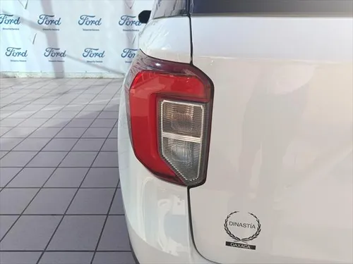 Ford Explorer 3.0 V6 St At